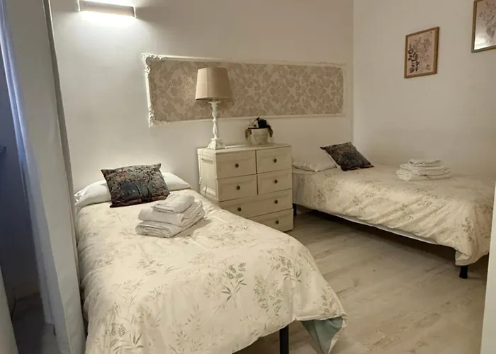 Vatican Family Near Saint Peter - 2 Bedrooms - 2 Bathrooms - Free Wifi *
